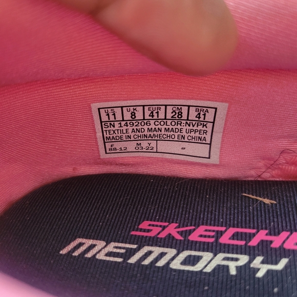 Sketchers Ultra-Squishy Memory Foam Washable Sneaker Pink Navy SZ 11 Women - Picture 8 of 11